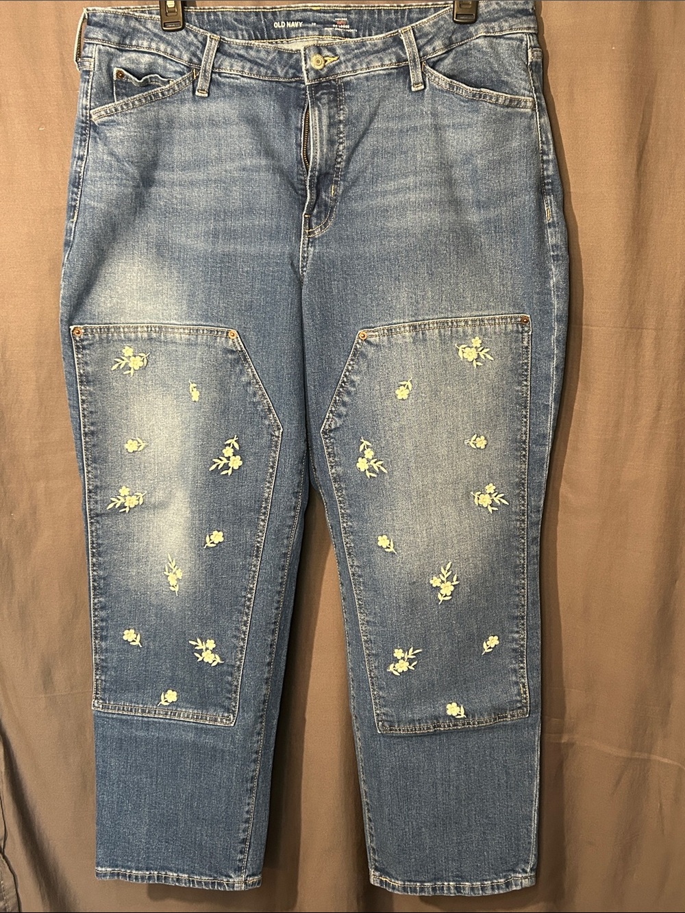 Old Navy Light Blue OG Loose Curvy Jeans with White Floral Embroidery